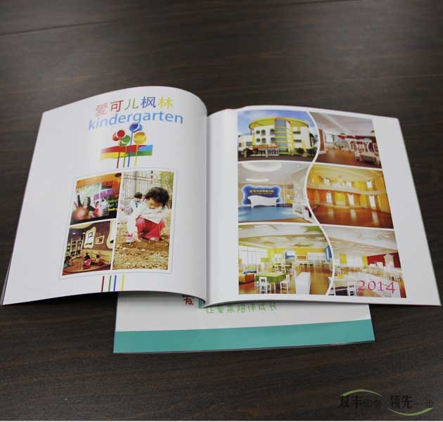 企業(yè)畫冊印刷常用紙張，開數(shù)和裝訂方式。